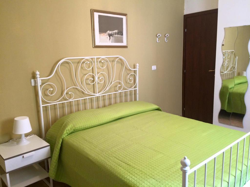 La Piazza B&B Vercurago Rom bilde